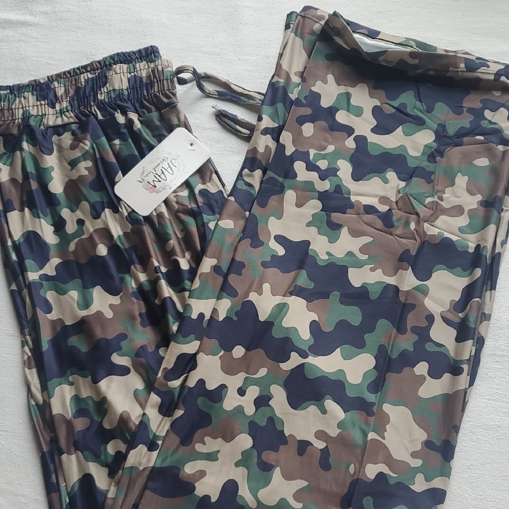 Camouflage Print Pants